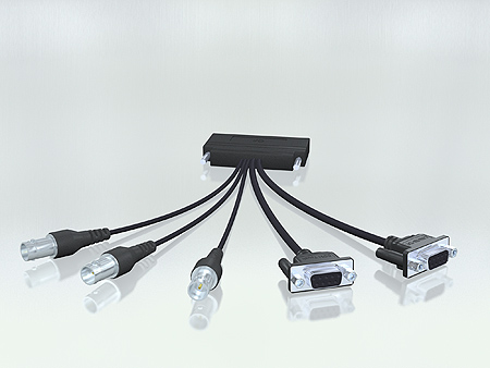 io_cable-1